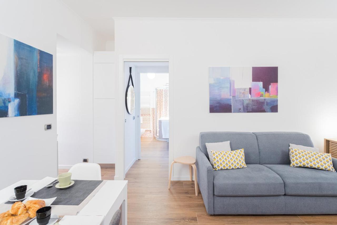 Apartmán Rosart House By Rent All Como Exteriér fotografie